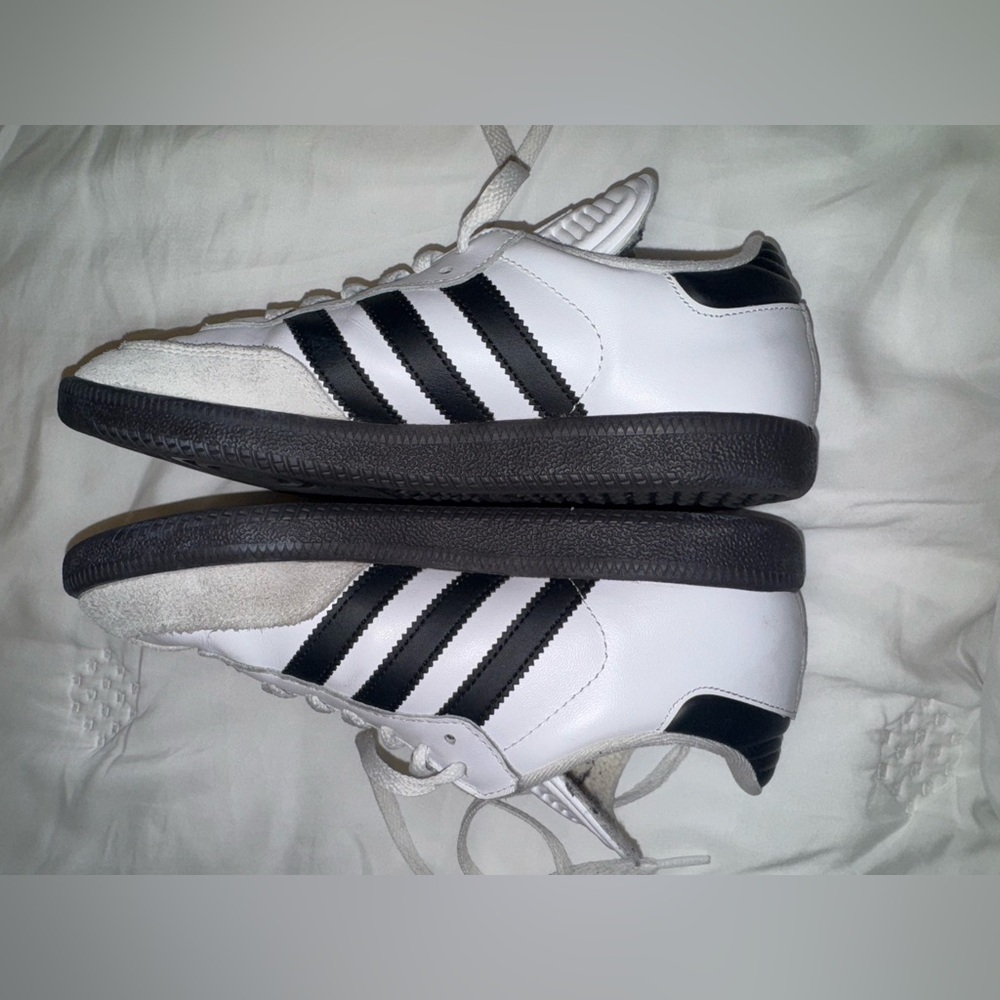 Adidas Samba White and Black Shoes with Brown Soles - Picture 4 of 8